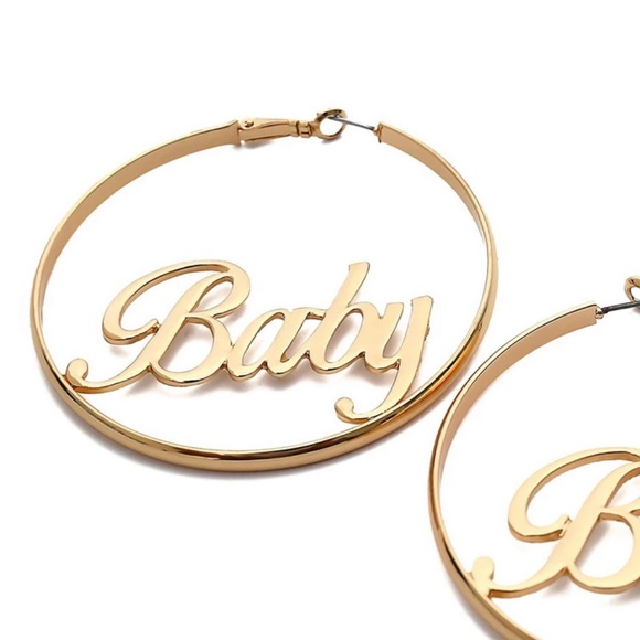 ✨✨New✨ Large Baby Hoop Earrings✨ - Picture 2 of 6
